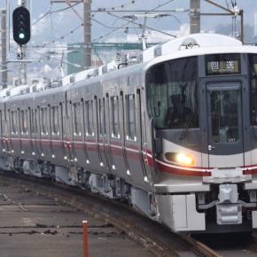 【6年前の今日は⋯】521系U01+U02+U03編成 金沢配属回送 2019-12/26