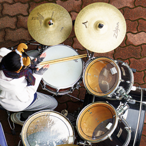 サンタがやってきた！ クマも来た！