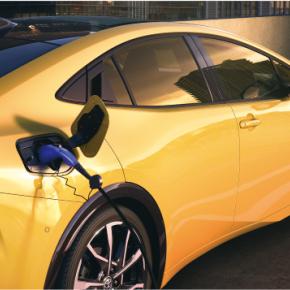 【一条の本領発揮！ついにEVコンセントの出番です】プラグインのPHEVを買ってみました！