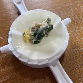 餃子を包むのを手伝って焼いた！ ψ(´ڡ` )