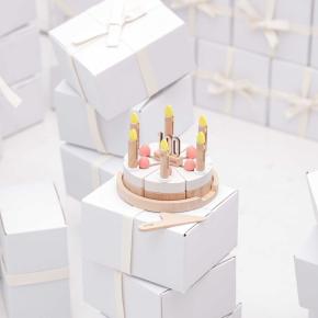 【クリスマスギフト1位候補】思わず「可愛い！」と声が出る木製ケーキのおもちゃ🎄