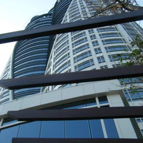 センタラ グランド アット セントラルワールド（2009年1月）＊旧ブログから転載 バンコクの中心地に聳え立つ地場系高級ホテル