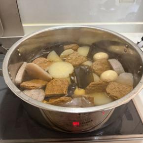 大鍋でおでん