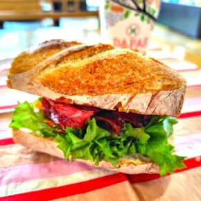 【パン屋探訪・北海道】「道の駅あさひかわ」にあるパン屋さん＜DAPAS＞