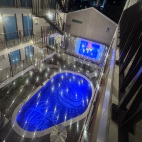 久しぶりの茅ヶ崎！8HOTEL宿泊と食べ歩き