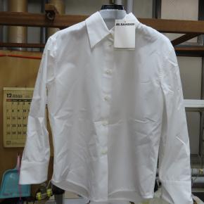 百貨店商品ブラウス（ジルサンダー製）ボールペンしみ しみ抜き 綿素材