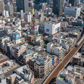 大阪で言うところの秋葉原みたいな場所はどこ？ 日本橋でんでんタウン「オタロード」でグルメ観光