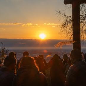 八王子城址の初日の出2026｜50代からの健康を支える整体師の新年のご挨拶