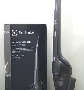 買っちゃった！②*コードレス掃除機