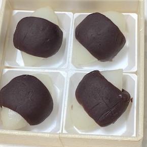 【十五夜】関西風の月見団子