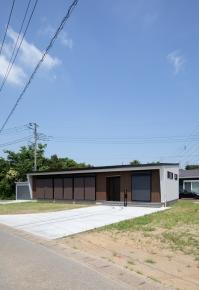  暮らし始めてからのコスパを重視した平屋