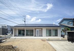 子育ても家事も楽々！ワンフロアの暮らしが快適な平屋