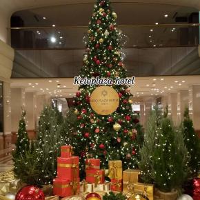 ★京王プラザホテルのクリスマスツリー