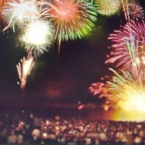 戦後80年の日本海岸花火大会でした