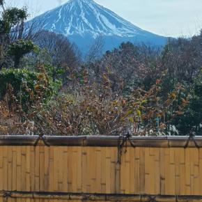 今妹は息子の車で富士河口湖2泊の写メ来ました。