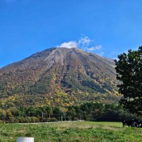 一昨日いまはなき友の娘さんから大山の写メ来ました。