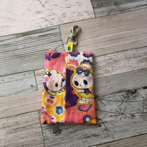 ポケットティッシュケース