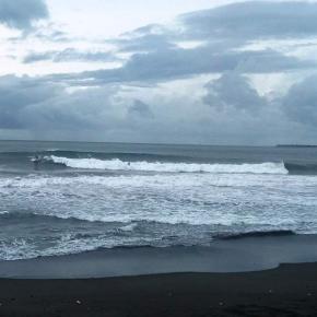 ローカルキッズのサーフィン大会に行ってきた!!