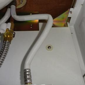 DIY:洗面用 混合水栓交換 取付後の不具合解消