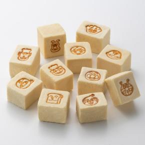 新年を迎える準備：おせち、年越しそば、お雑煮、大掃除