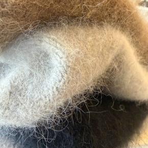 主役ニットは素材が肝心！