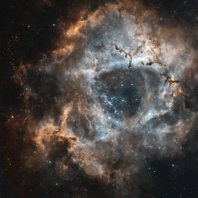 【Seestar S30】錬金術でバラ星雲が変身！？Sirilのスクリプトで「ハッブル風」にしてみた