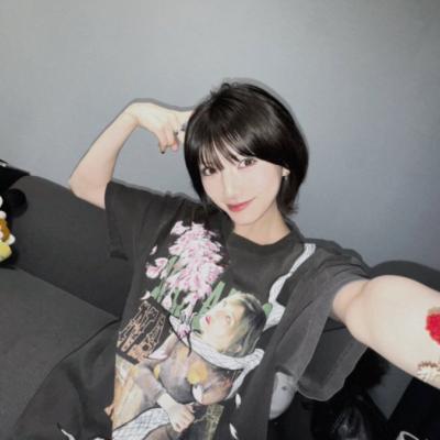 【速報】岡田奈々さん、エイベックス・アスナロ・カンパニー株式会社を退所【元AKB48なぁちゃん】