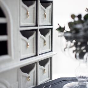 アドベントカレンダー 小箱途中まで完成です