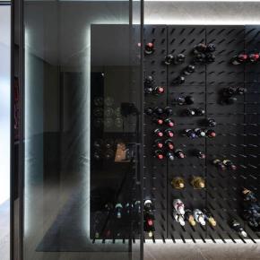 ワインラックアートパネルが到着。