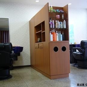 個室・半個室のみの、くつろげる床屋