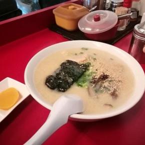 ■『元祖志免三洋軒久山店』であっさり系豚骨ラーメン食べておやつはコストコのトリプルチーズタルト■