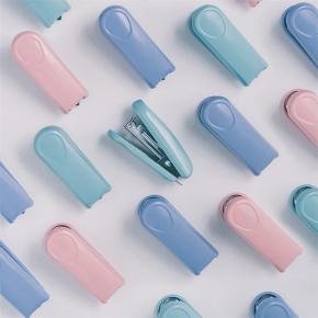 ＼数量限定！／くすみカラーのミニホッチキス「MAX HD-10P」