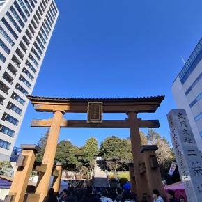 初詣で必勝祈願