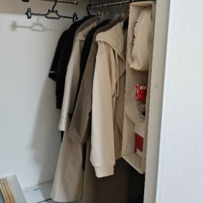 コート置き場を書斎WICにしてみる実験