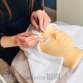 無料なんです！体験レッスンのススメ