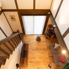 楽しみ方の引き出しが多いこだわりのカフェ風ひのきの家