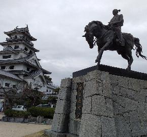 《城巡り》 今治城は超お城らしい。きれいな石垣（しまなみ海道4）