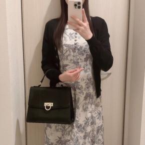 花柄ワンピでネイル行ってきた♡