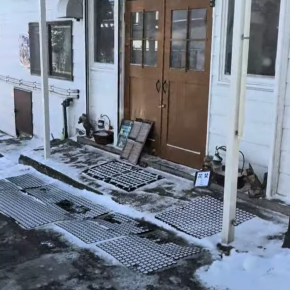 雪と寒さと風で開店休業状態 2025/12/04