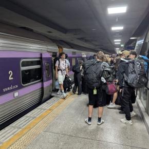 タイ【チェンマイからバンコクへ】人気の夜行寝台列車で古都チェンマイから大都会バンコクへ向かう!!