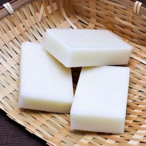 お餅の新境地「お餅のコーンスープ」