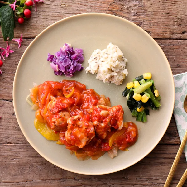 特製トマトソースのチキングリル