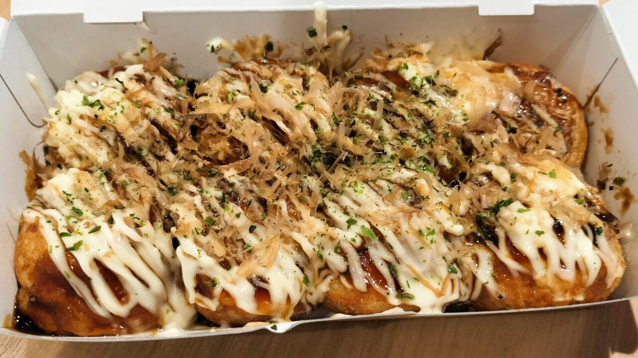 【岩倉グルメ】「米乃屋」のふわとろたこ焼き&焦げ目香ばしいみたらし団子の実食レビュー＜閉店間際は半額のチャンスも！？＞