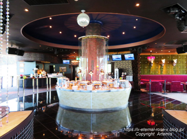 19.10.5.4 クラブハウスレストラン (110)