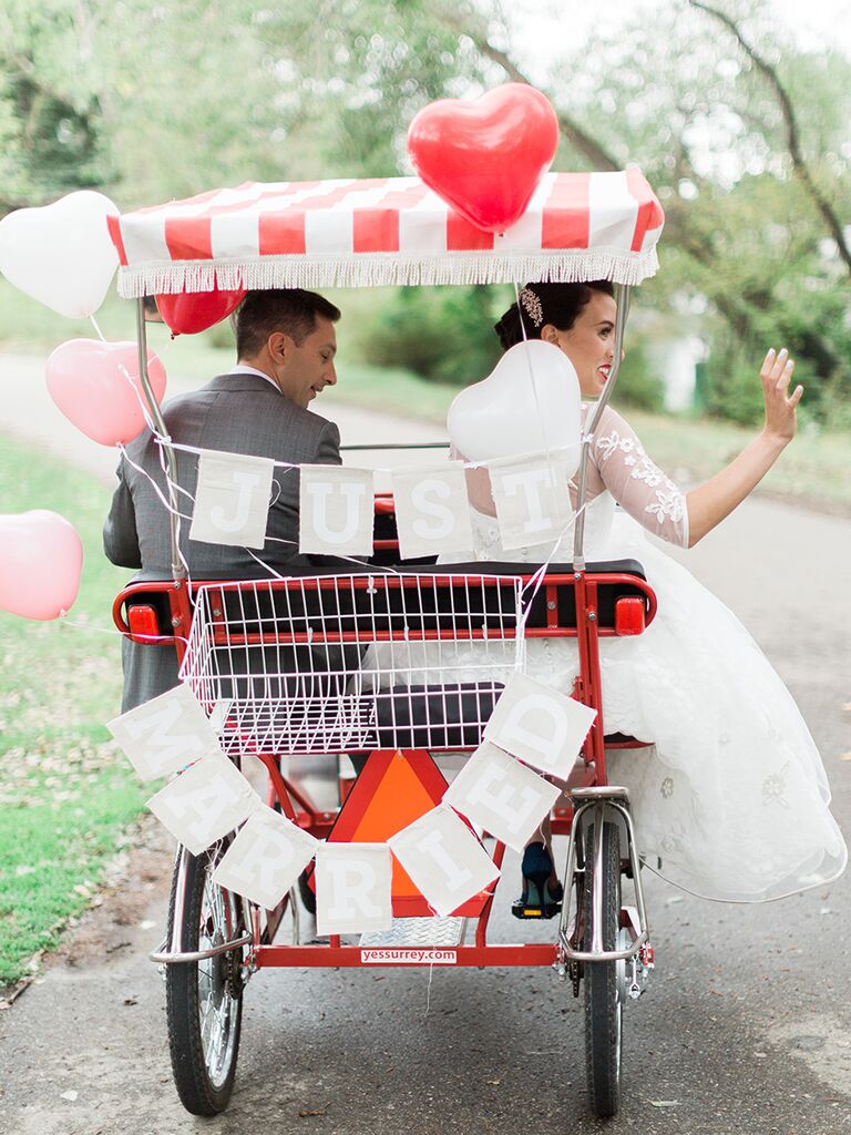 Getaway exit ideas for a flawless wedding reception - wedding details not to miss