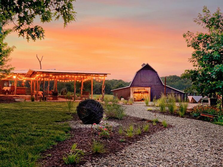 Ranch wedding venue in Lawrence, Kansas.