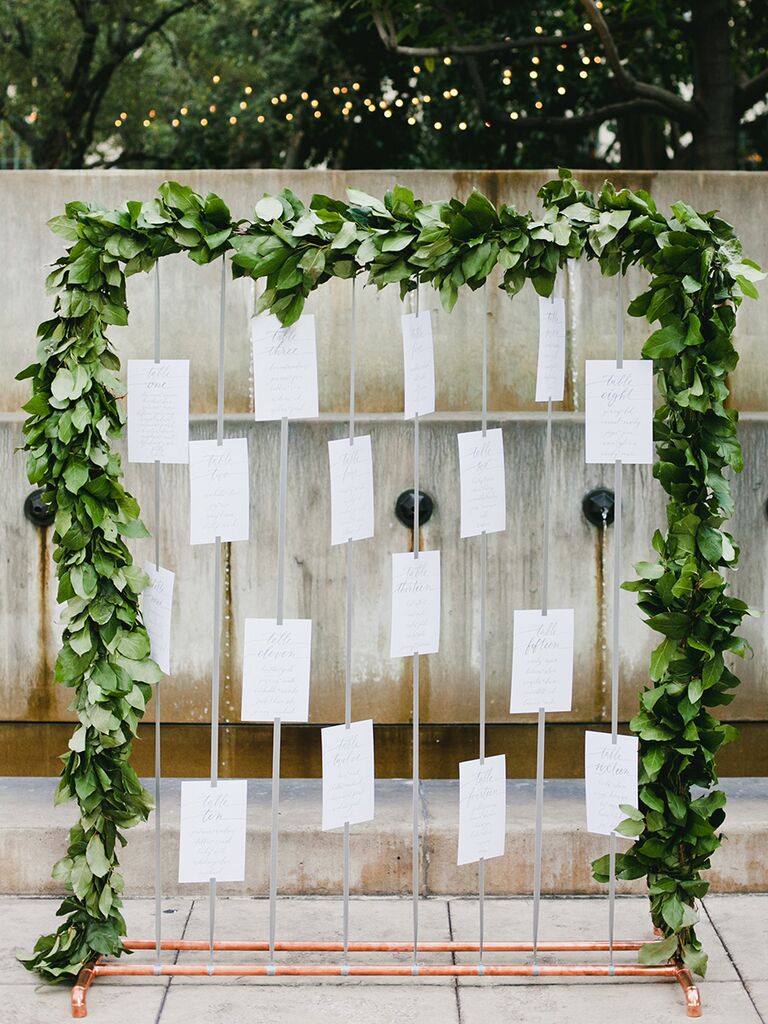 Escort card display tips - wedding details not to miss