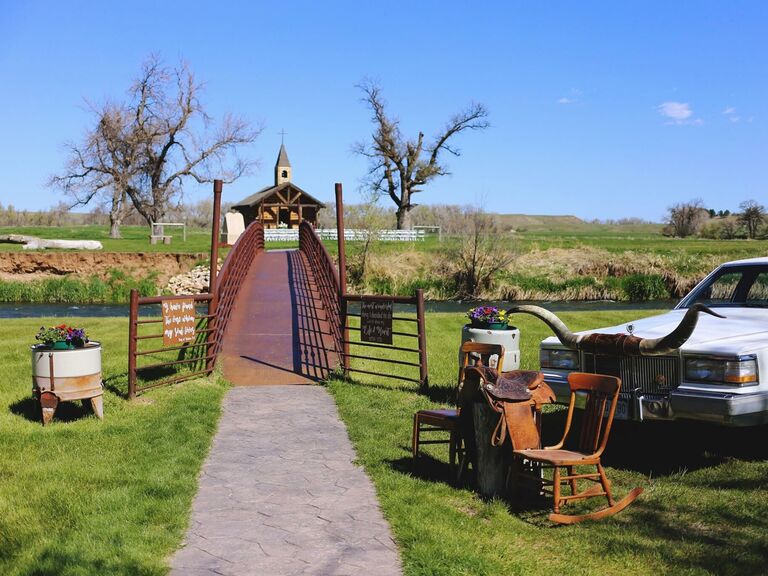 Ranch wedding venue in Onge, South Dakota.