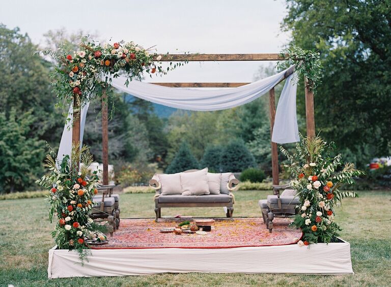 Rustic wood mandap