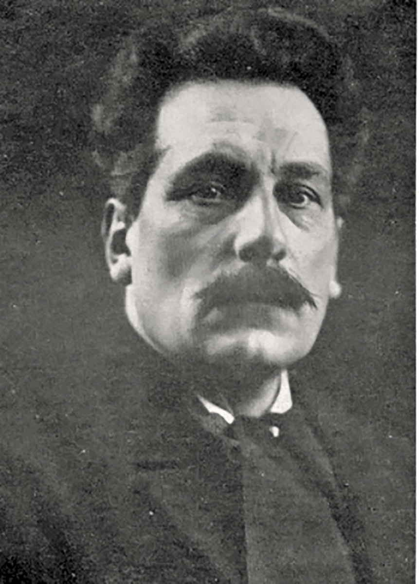 René Ghil